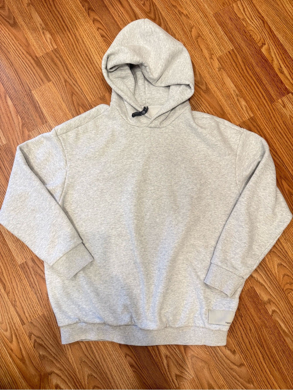 Vuori Light Gray Pullover Hoodie for women’s